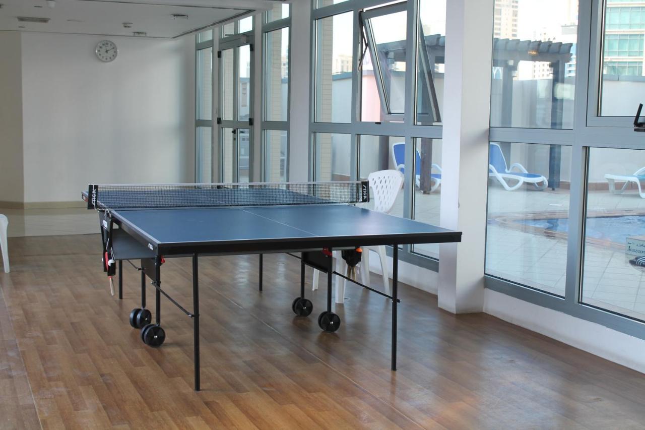 Appartement Newly Furnished One Bedroom Next To Metro & In Marina