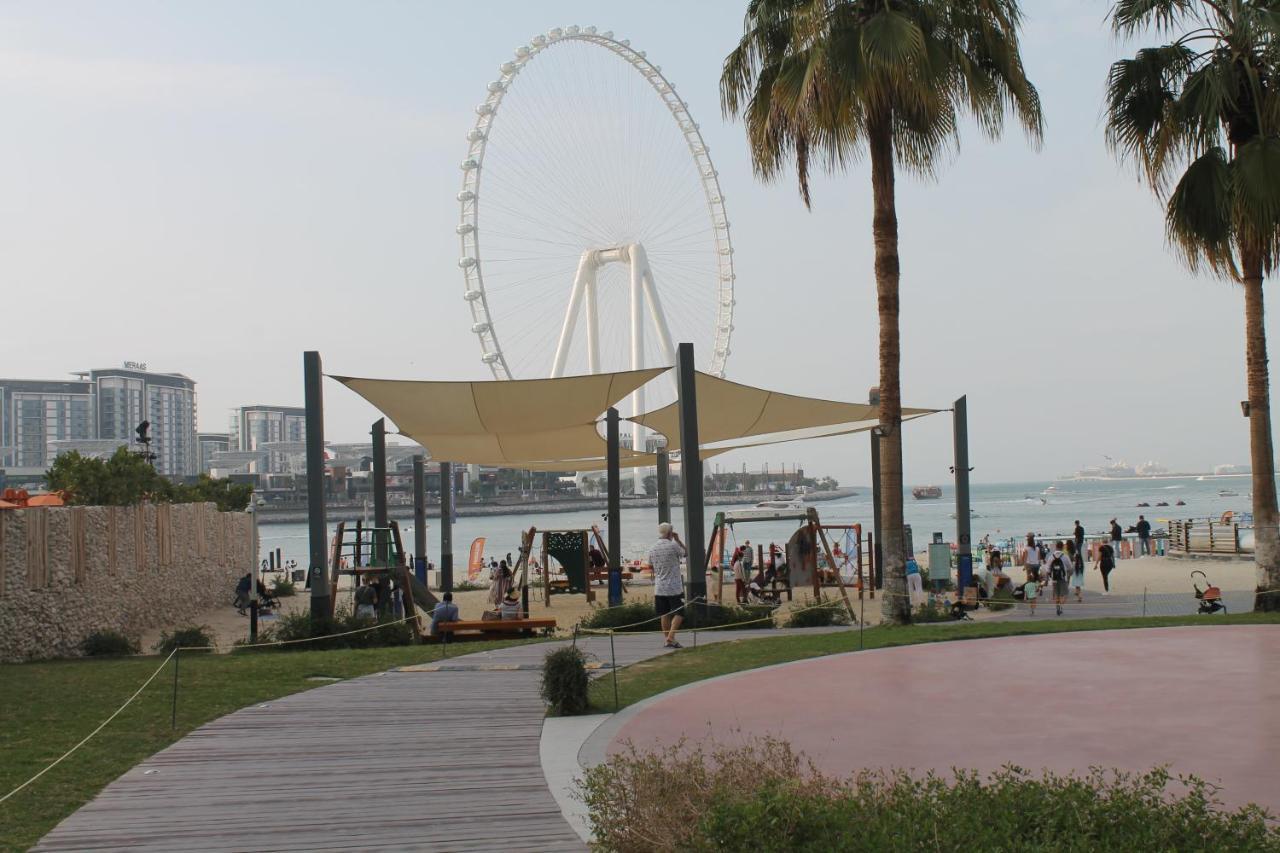 Newly Furnished One Bedroom Next To Metro & In Marina Appartement *